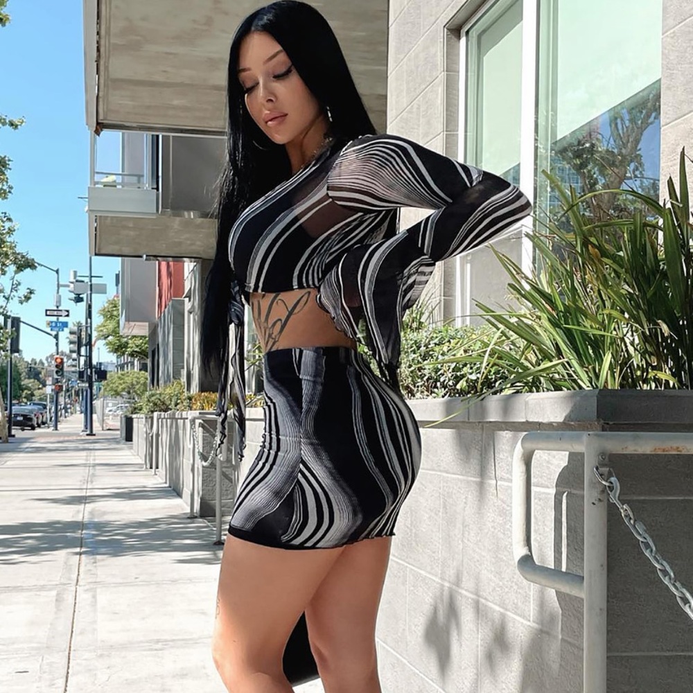 Candy swirl mesh swirl skirt SET MEDIUM new fashion nova